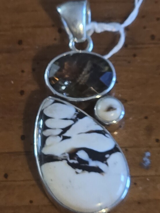 Jewelry - Sterling Silver Peanut Wood And Smoky Quartz.